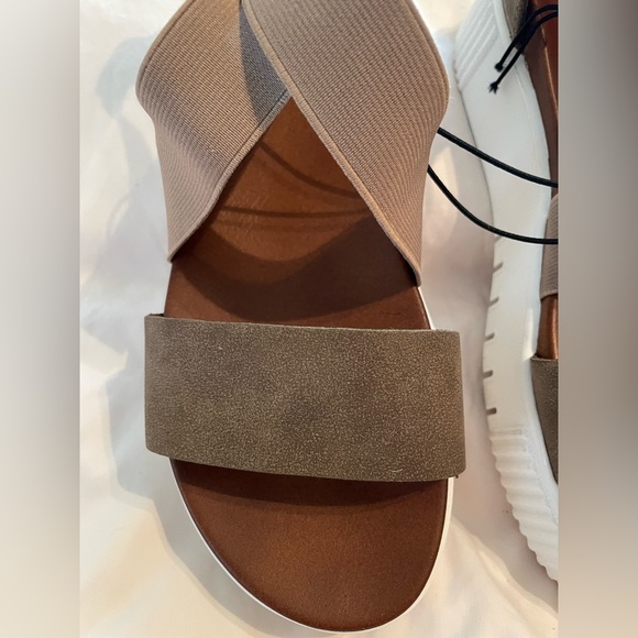 PoP Sandals - Picture 5 of 6